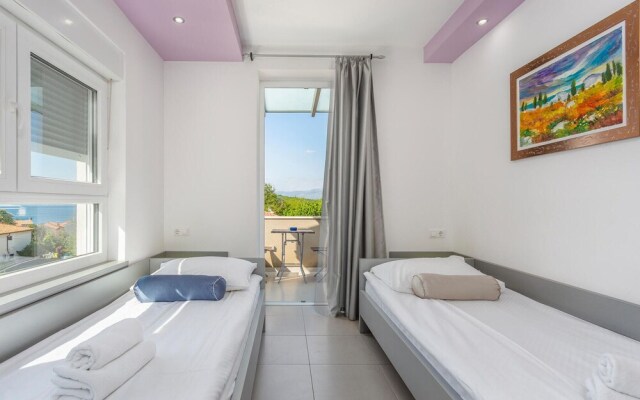 Amazing Apartment in Njivice With Wifi and 3 Bedrooms