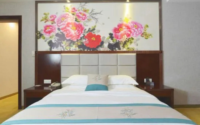 Yangjiang Yintai Hotel (Baili Plaza Branch)