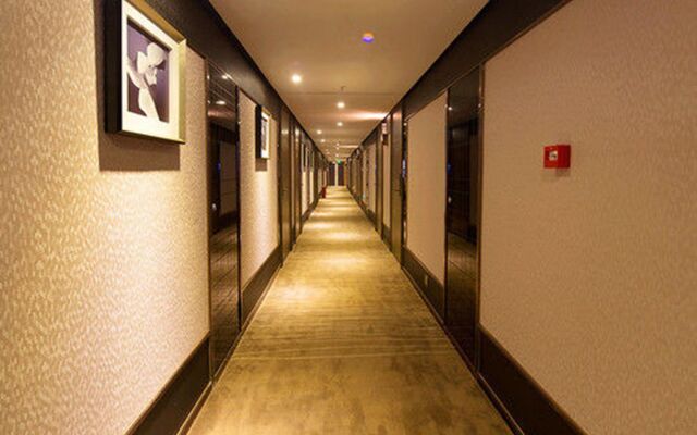 INSAIL Hotel (Shenzhen Dongmen Branch )