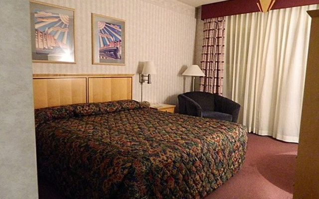 Double Eagle Hotel & Casino