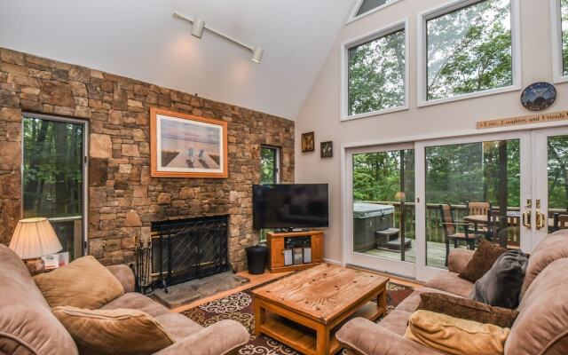 Bearadise 3 Bedroom House