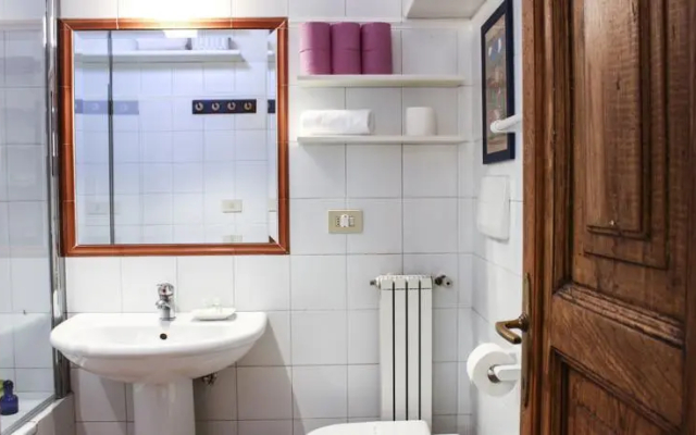 Dei Giubbonari Apartment