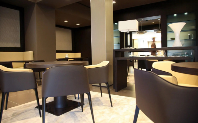 EGO Hotel