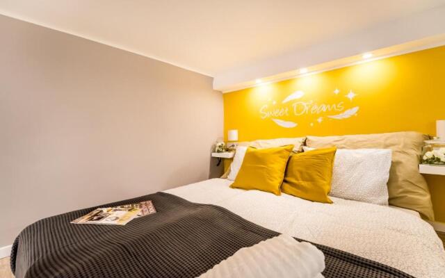 ORANGEHOMES Klauzal apartments