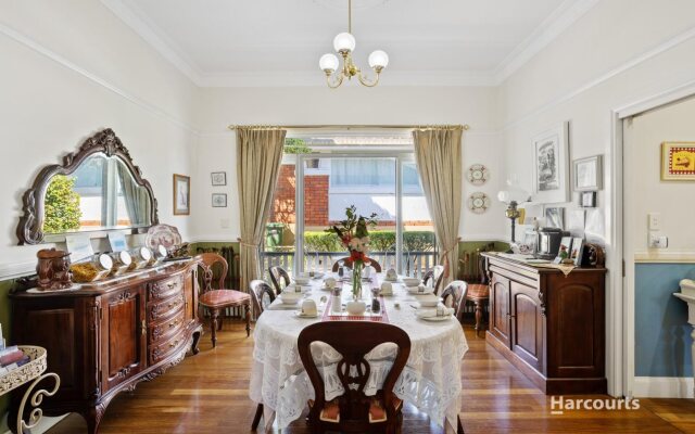 Elindale House Bed & Breakfast