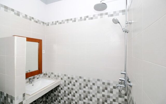 Airy Raya Legian 120 Kuta Bali