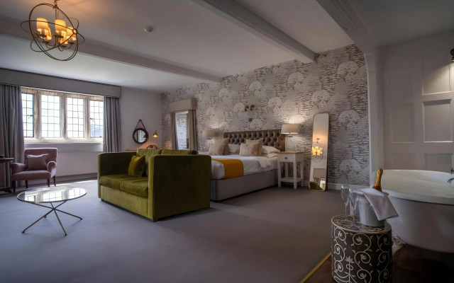 Stonehouse Court Hotel