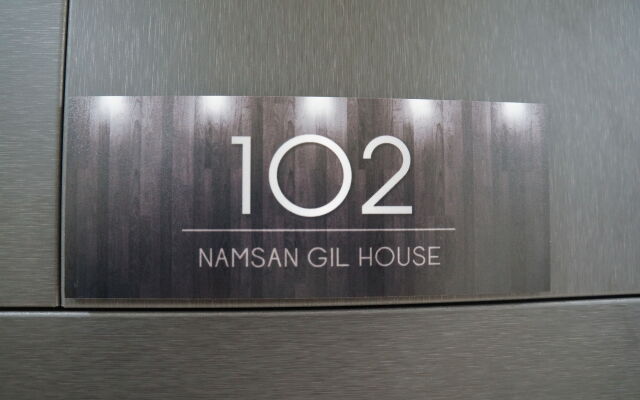 Namsan Gil House