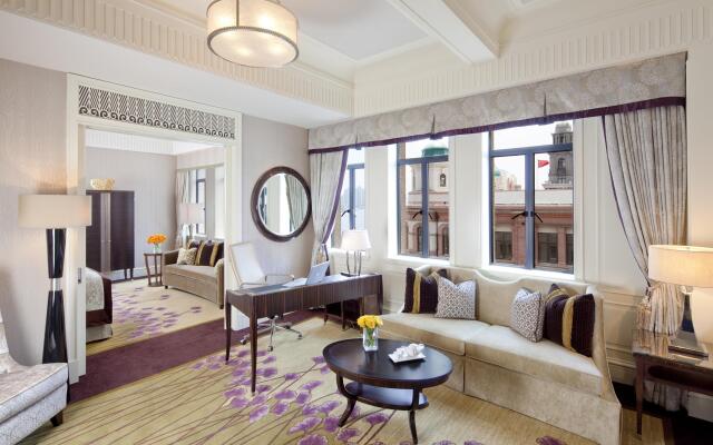 Fairmont Peace Hotel on the Bund