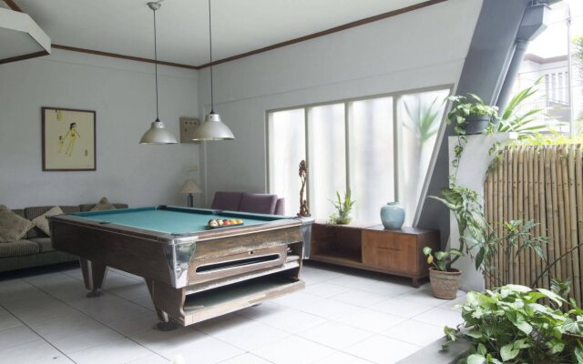 Rumah Asri Bed and Breakfast by RedDoorz