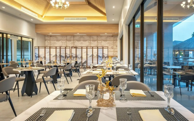 A.Z. Sunrise Resort & Fitness Club