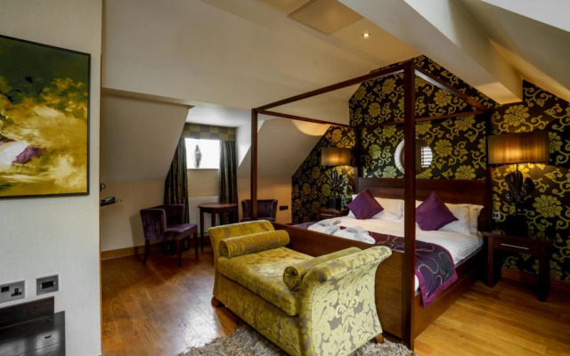 Bears Paw Inn