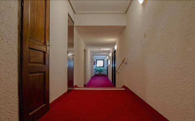 Hotel Le Cairn