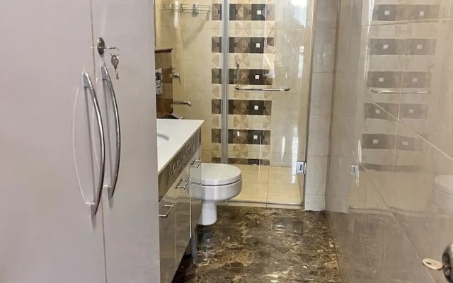 Flamingo Hotel Sector 67