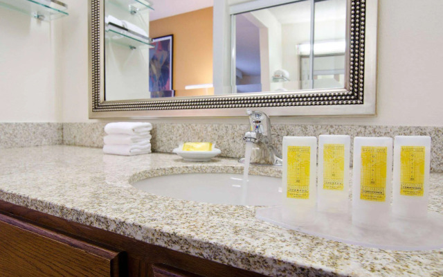 Sonesta ES Suites Reno