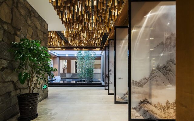 Yue Xi Shan Ju Resort