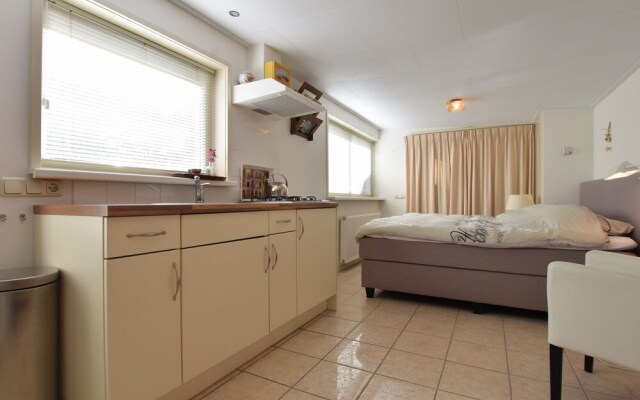 Attractive Bungalow With Sauna and hot tub