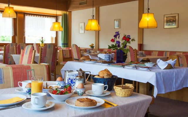 Pension an der Mayenburg