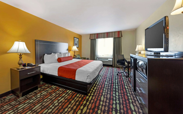 Best Western Greentree Inn & Suites