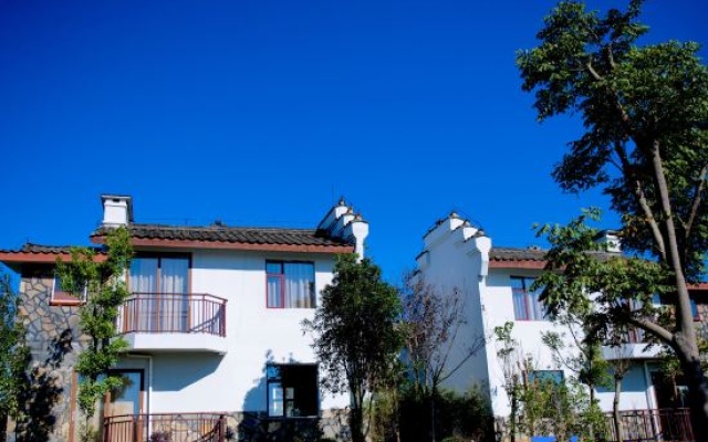 Yijian Hostel
