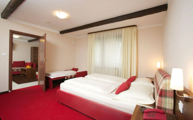 Plitvice Holiday Resort - Campsite