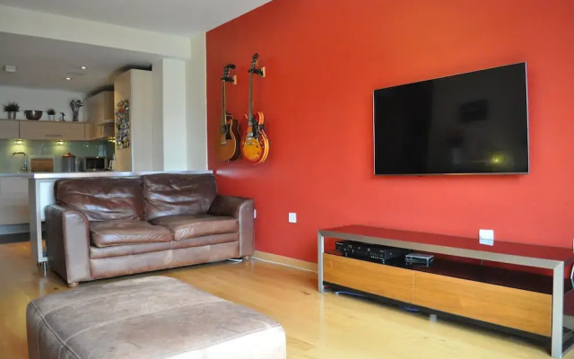 Modern 1 Bedroom Flat in Angel