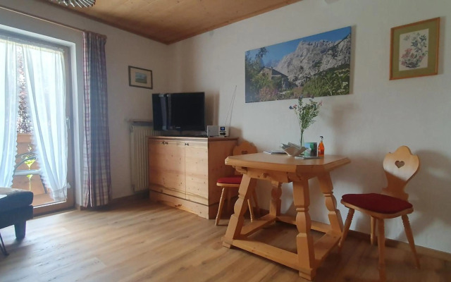 Gästehaus & Pension Watzmannblick