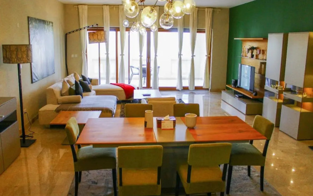 Stunning 3-bedroom Coastal Retreat