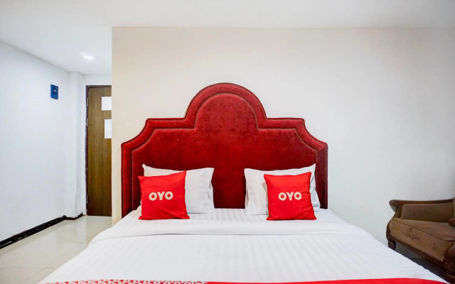 OYO 2574 Z Suites Hotel