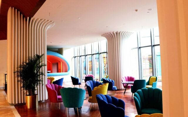 Shanghai Haichang Ocean Park Theme Resort Hotel