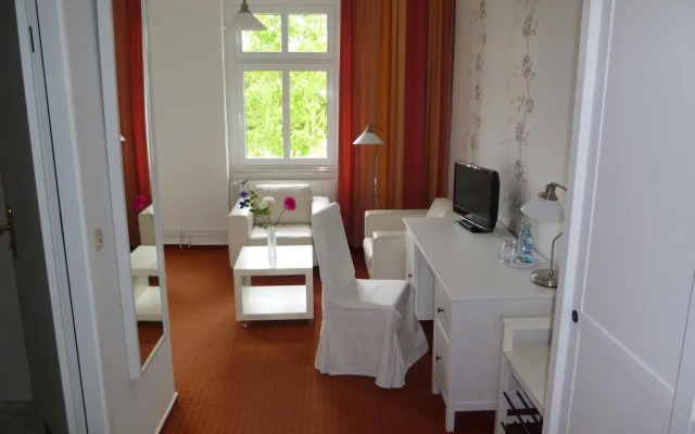 Adler Hotel