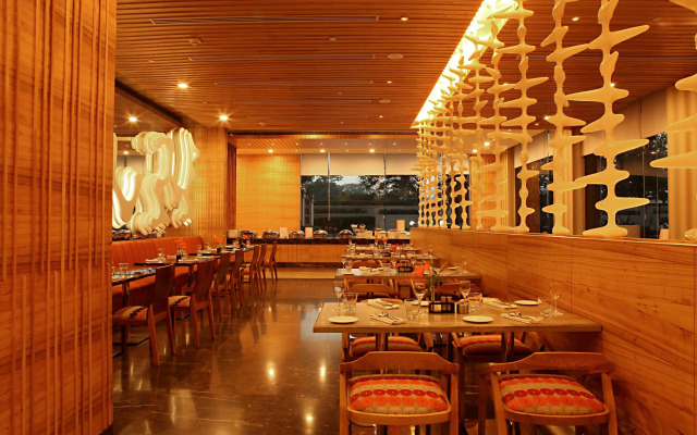 The Metropolitan Hotel and Spa New Delhi