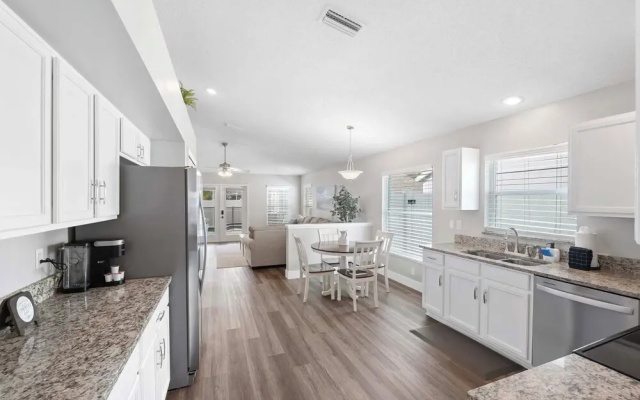 Saltwater Pool & Spa at Home in Bradenton
