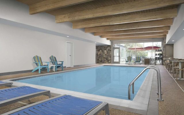 Home2 Suites by Hilton Pittsburgh / McCandless, PA