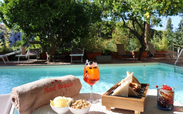 Paradiso Hotel