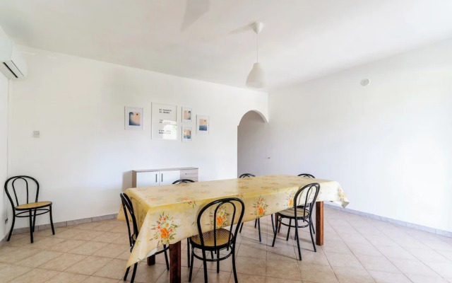 2463 Villetta Ginestra by Barbarhouse