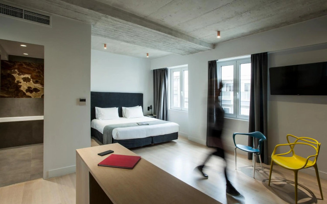 Art Suites Korai