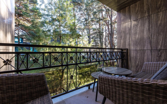 BIRUTĖS ALLEY 43, By Cohost