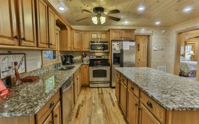 Eagles Breeze Nevaeh Cabin Rentals