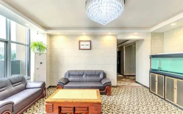 Tianyi Business Hotel