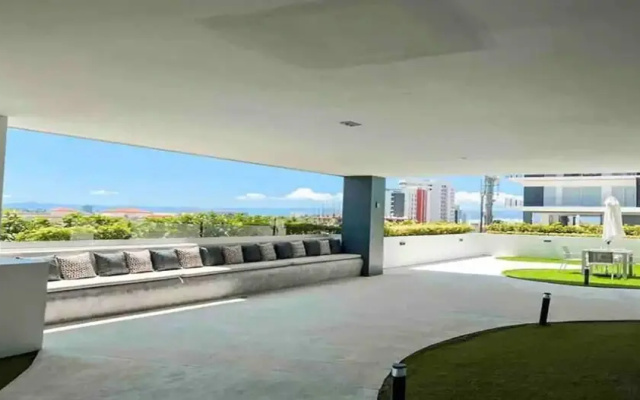 Zoho Skies Amazing View Sleeps 6