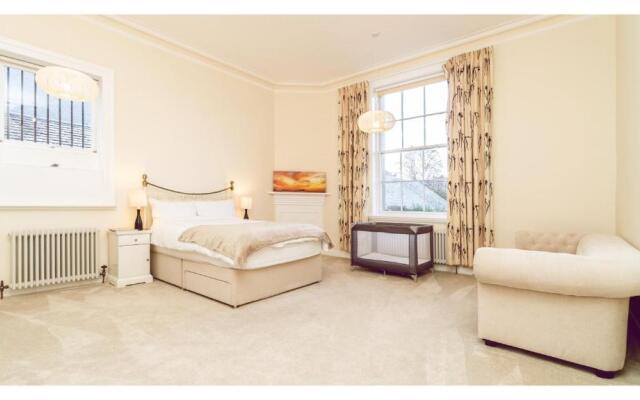 A Luxurious Masterpiece Steps from Stirling