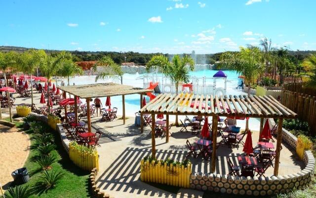 Lagoa Quente Hotel