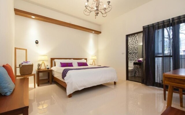 Professor's House 2198