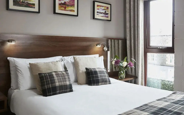 The Ranald Apartments