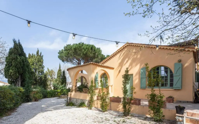 Maison d'Orange - La Pinede