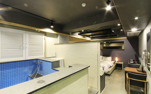 Daegu Bonridong Lovely Hotel