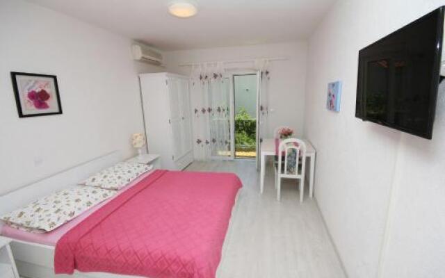 Apartments Vekic