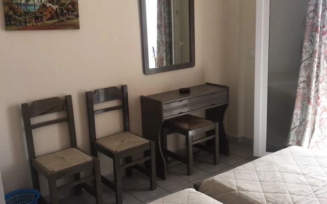 Hotel Loutrouvia