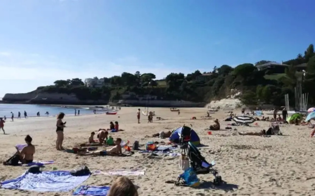 House With 2 Bedrooms In Meschers Sur Gironde With Enclosed Garden